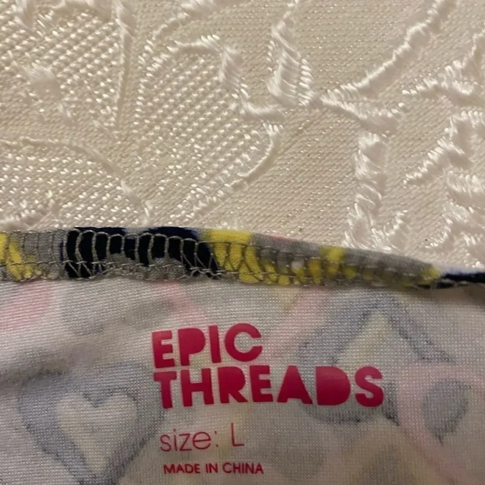 Epic threads Girl size L hearts 💛 dots Dress